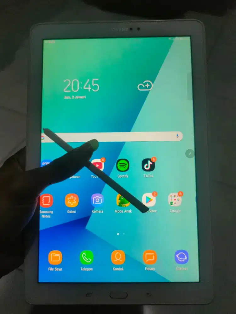Samsung tab A (2016) white S pen