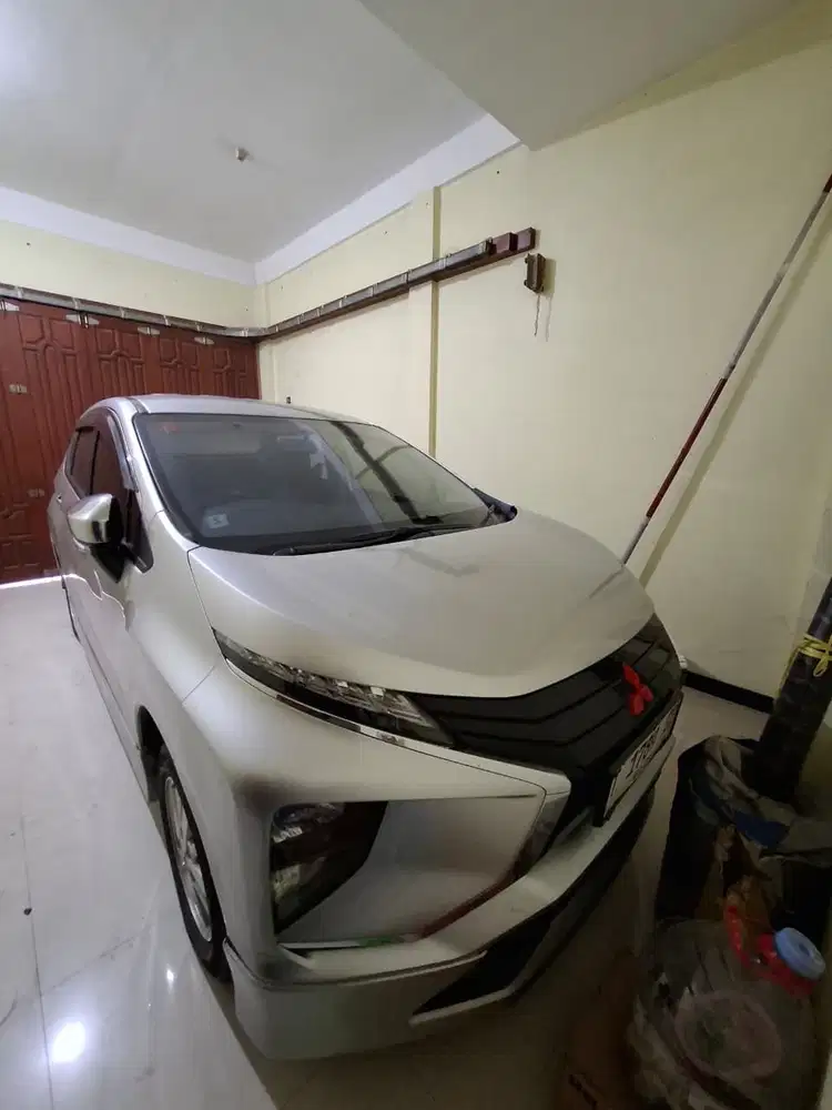 XPANDER GLS MT NIK 2018 Pemakaian 2019