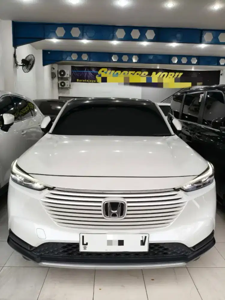 Honda HR-V SE 2024 Matic Putih Mulus