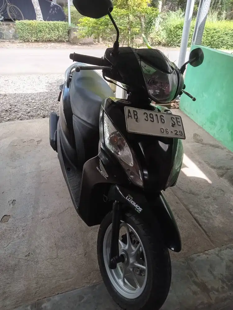Honda spacy 2014
