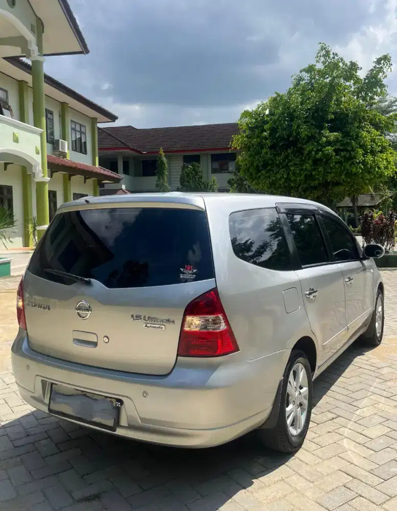 NISSAN GRAND LIVINA XV 1.5 ULTIMATE TAHUN 2013 (JUAL SANTAI)