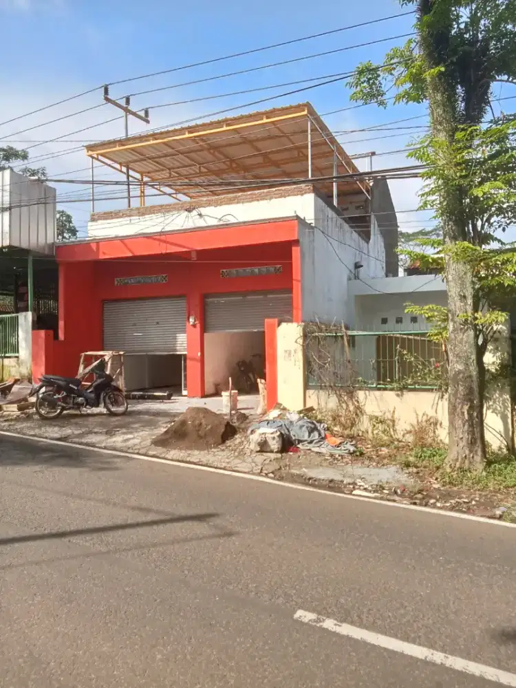 Di Jual Ruko Baru Renovasi Cocok Untuk Kantor atau di buat mini market