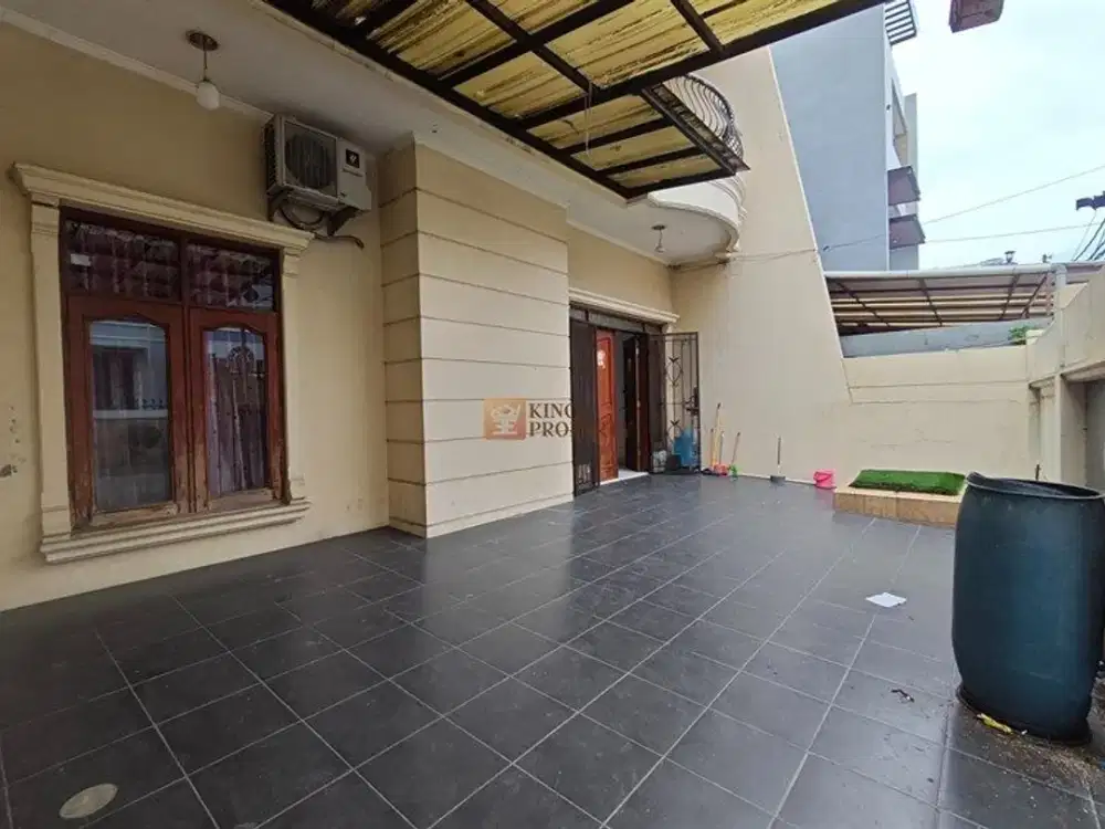 Disewakan Rumah 2 lantai semi furnished terawat siap huni di Taman Permata Indah Teluk gong