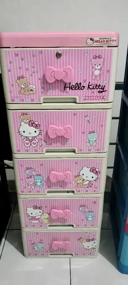 Jual lemari baju plastik hello Kitty 5 susun