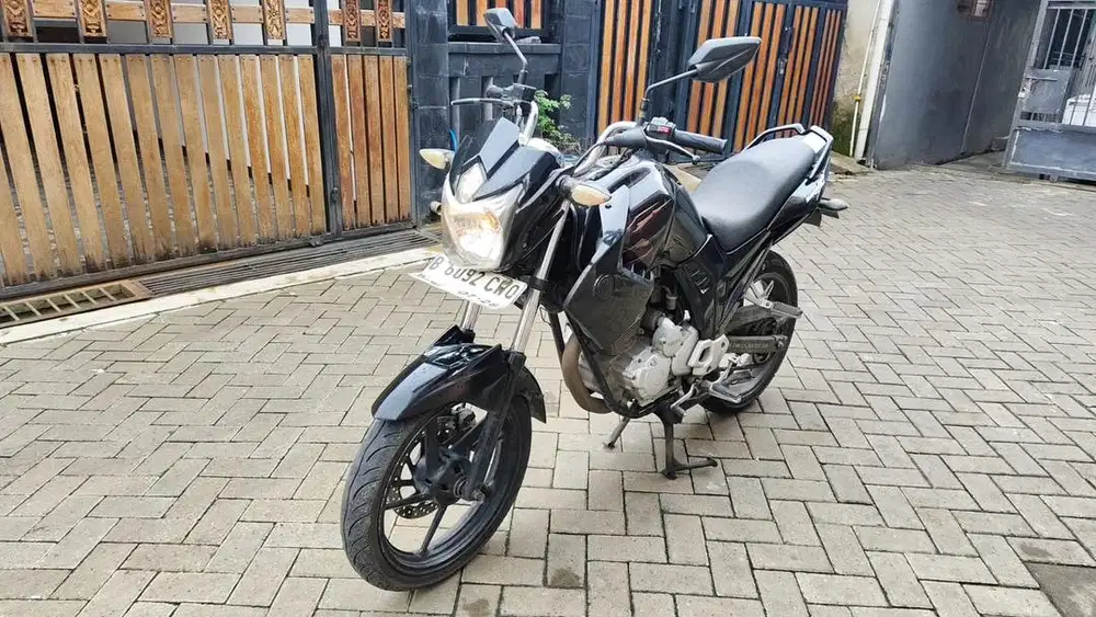 Yamaha scorpio 2013