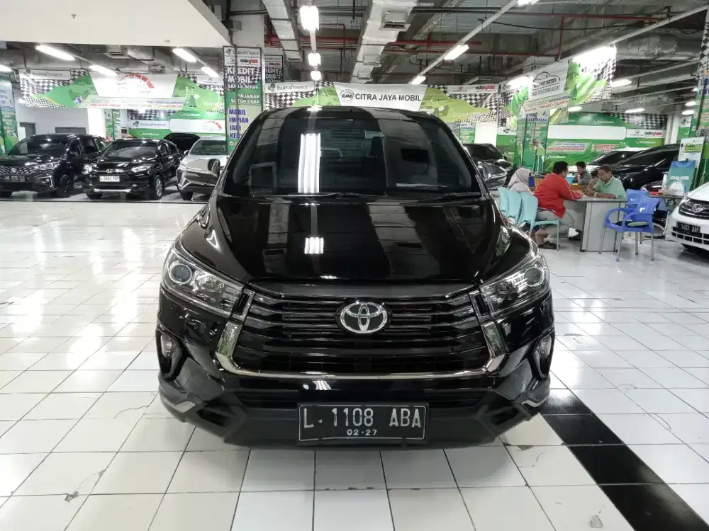 TOYOTA KIJANG INNOVA VENTURER 2.4 SOLAR AT 2022 HITAM METALIK