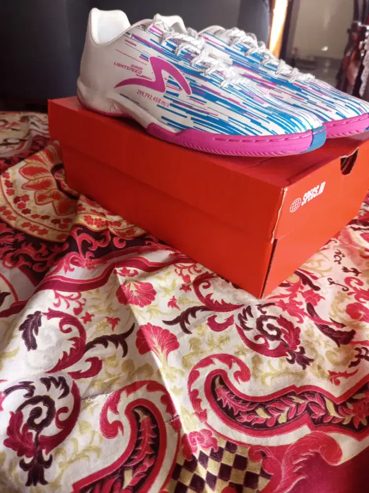 sepatu futsal original