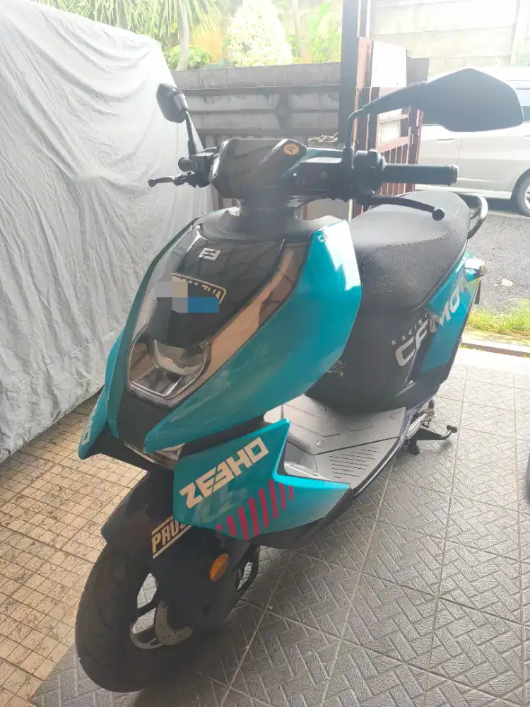 Zeeho AE8+ CFMOTO Motor Listrik