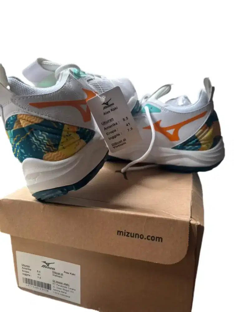Sepatu Mizuno asli size 41