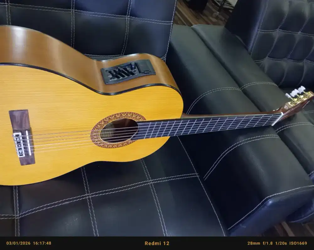 Gitar clasik chees new