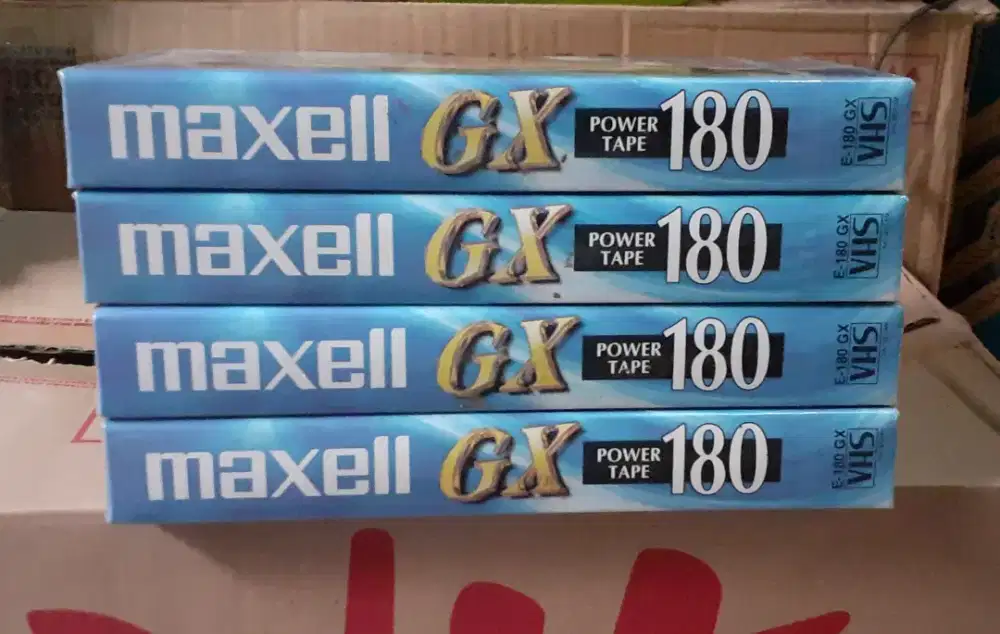 Cassette Video VHS Maxell E-180-GX (4 pcs)