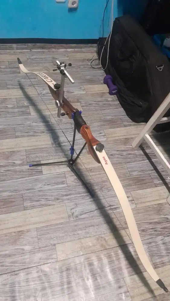 Sepaket busur cartel