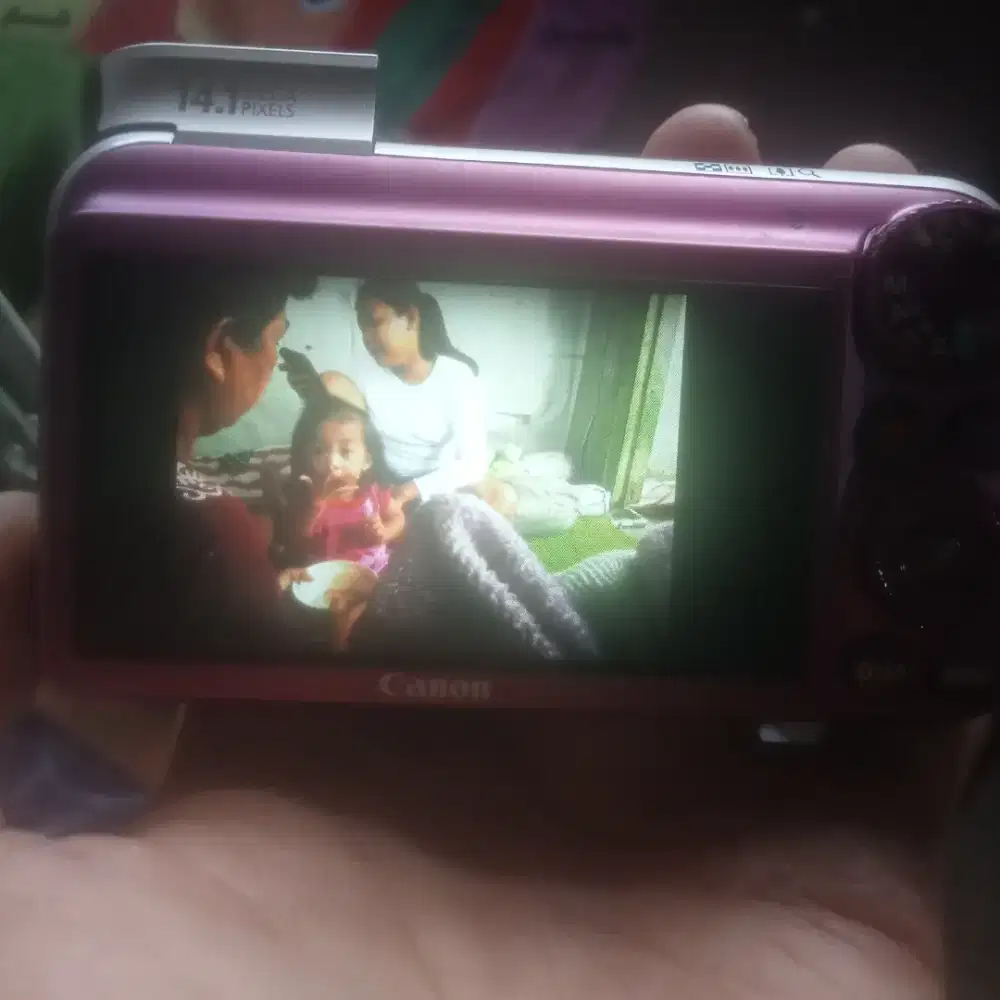 digicam canon powershot sx120 is