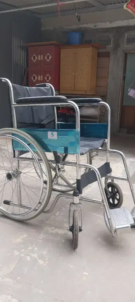 Kursi Roda bekas merk Sella