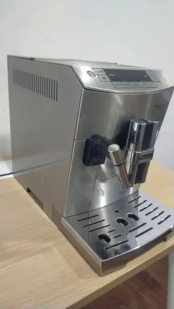 Mesin kopi delonghi automatic