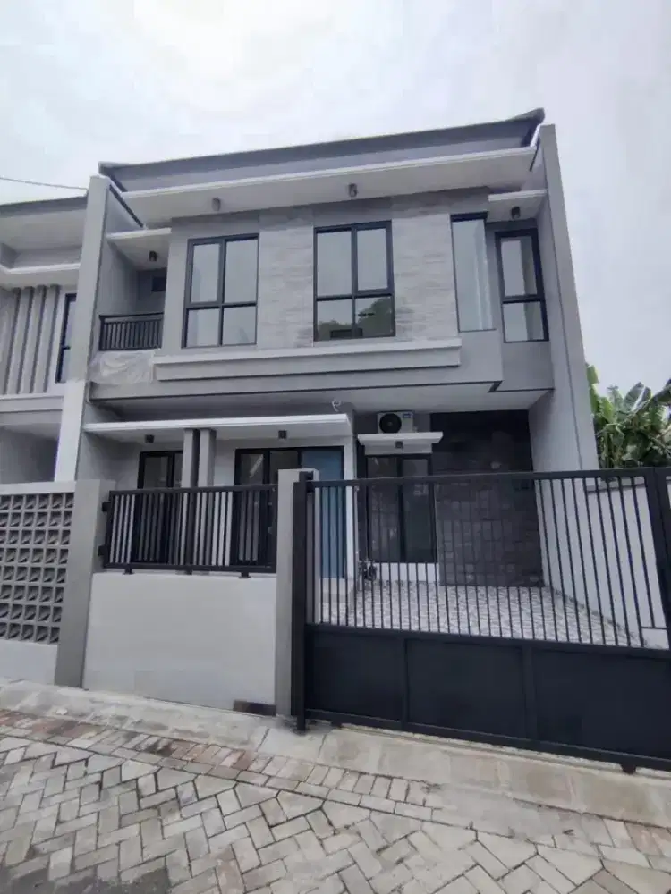 Dijual rumah minimalis pakal madya asri surabaya barat