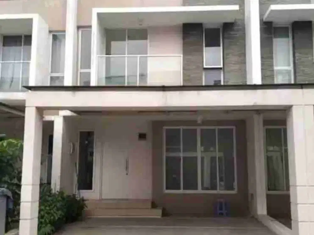 Rumah Bagus Siap Huni 3 KT Green Puri Jakarta Barat