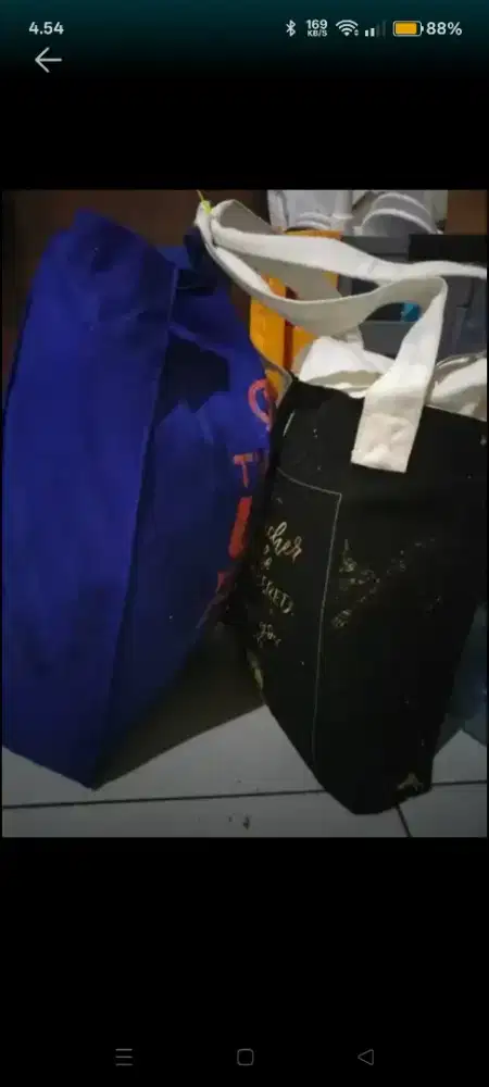 BACA DETAIL: Free baju tas sepatu cewek