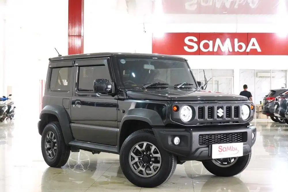 SUZUKI JIMNY 4X4 MATIC 2024..KM LOW 3RB PAJAK JANUARI 2027 GANJIL