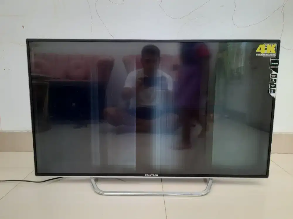 TV LED Polytron 43 Inch
