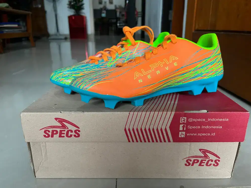 Sepatu Bola, Alpha Nerve Core FG