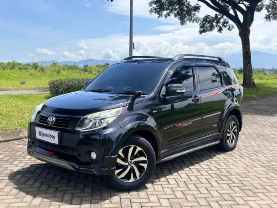 Toyota Rush 1.5 TRD Sportivo Bensin OTOMATIS 2016 NIN