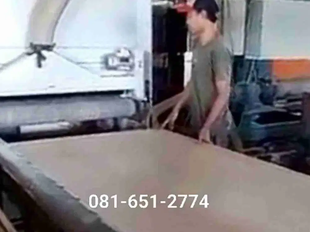 Pabrik Kayu Playwood di Kediri