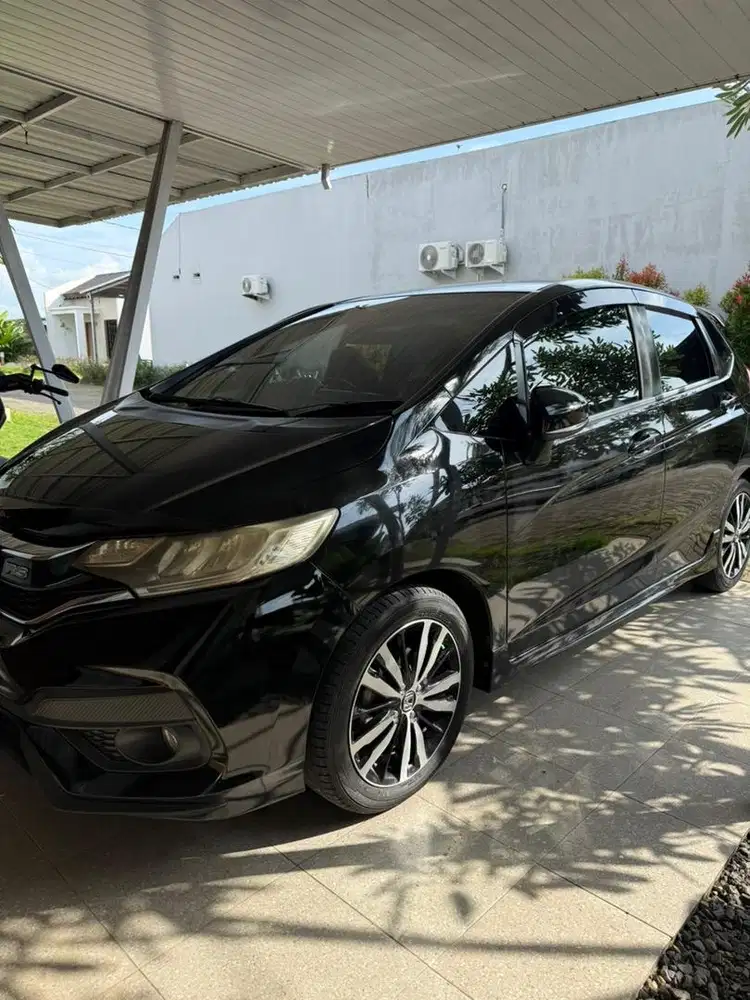 Honda Jazz RS pemakaian pribadi