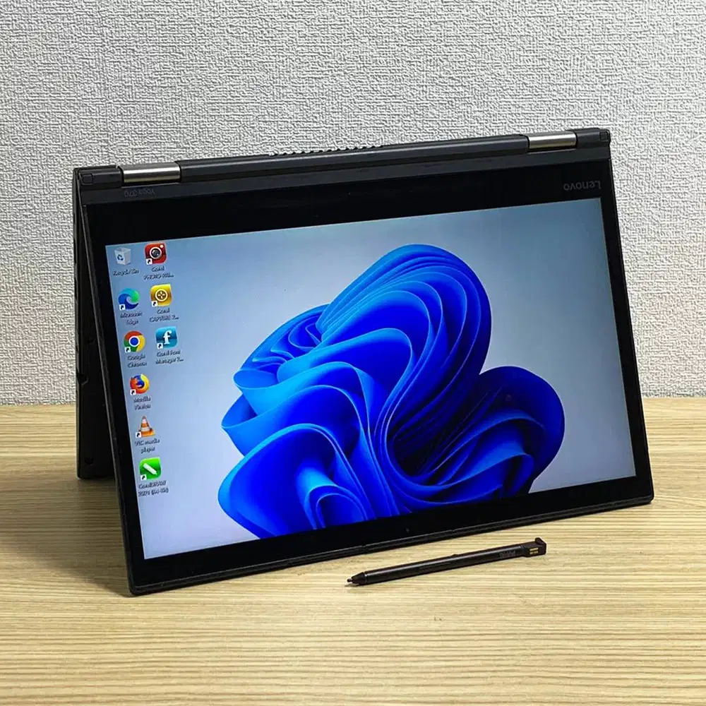 Laptop Kerja Kantor Sekolah Lenovo Yoga 370 Layar Touchscreen