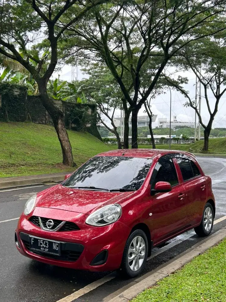 Nissan March 2015 Bensin