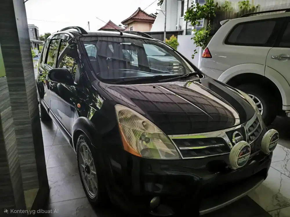 Nissan Livina X-gear AT 2010 Hitam