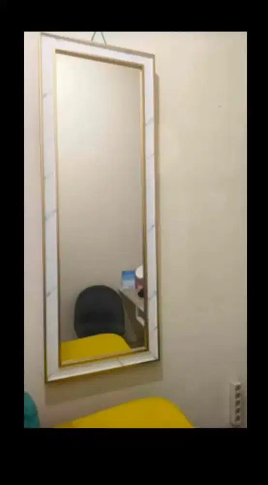 Informa Cermin Estetik bisa standing & gantung di dinding, untk klinik