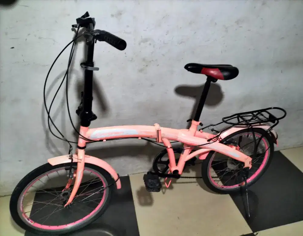 Sepeda lipat ukuran 20 kondisi normal