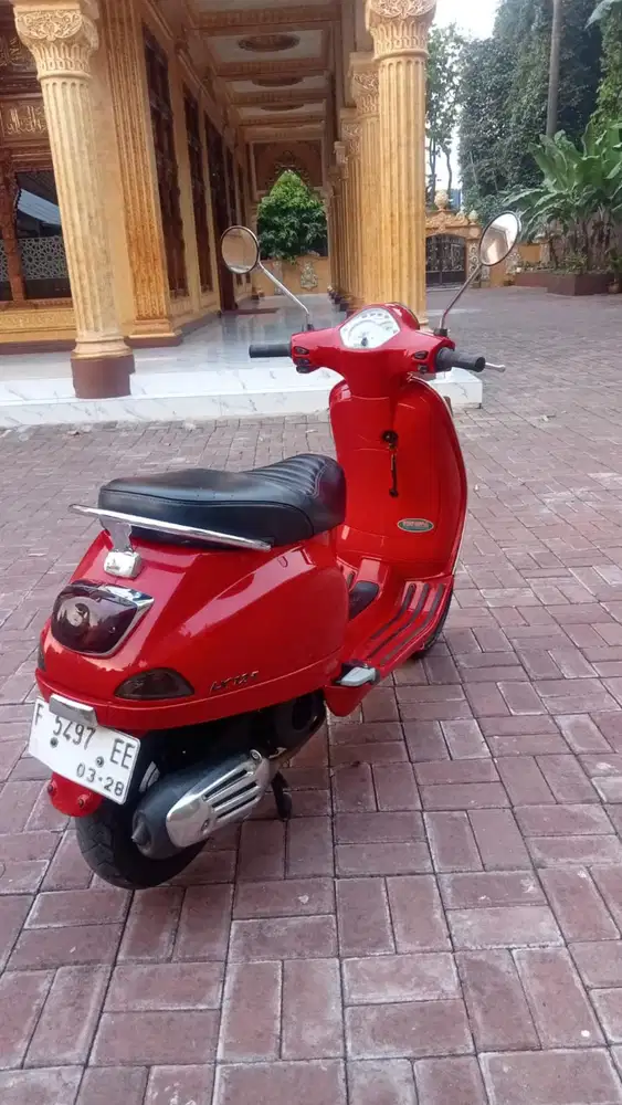 Motor Vespa LX 125cc IGET 2018 Gurih