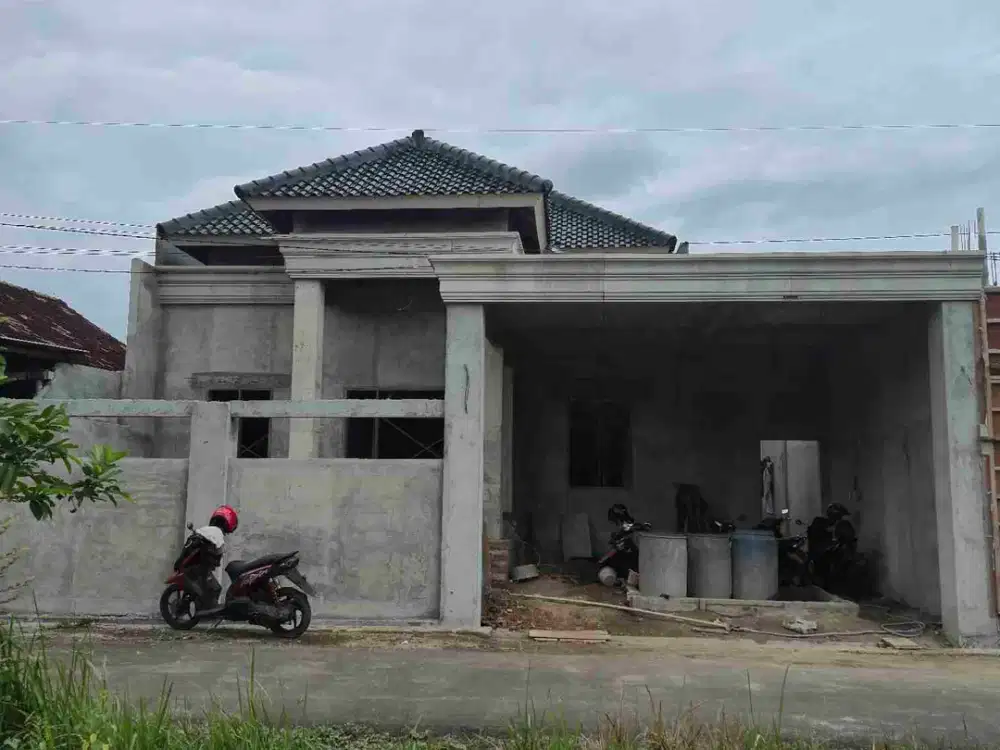 RUMAH MEWAH LOKASI SANGAT STRATEGIS DEKAT KAMPUS UNILA
