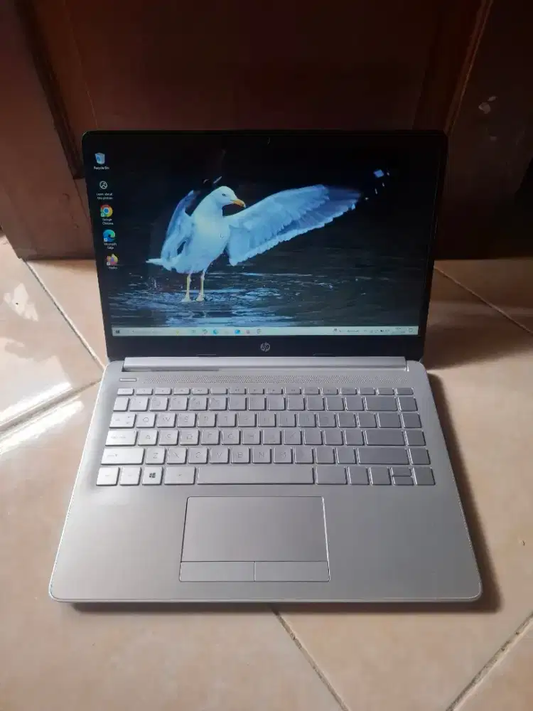 Laptop Second HP 14s DK0024AU