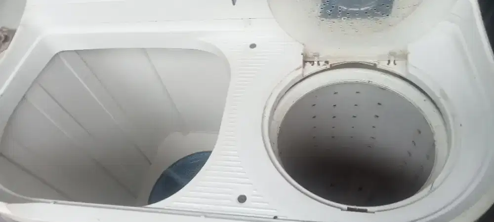 Mesin cuci sharp jumbo mulus 10 kg orian