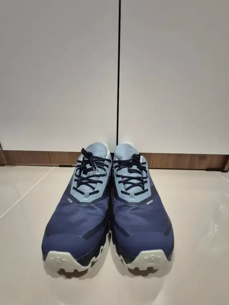 On Cloud Cloudventure Waterproof (preloved)