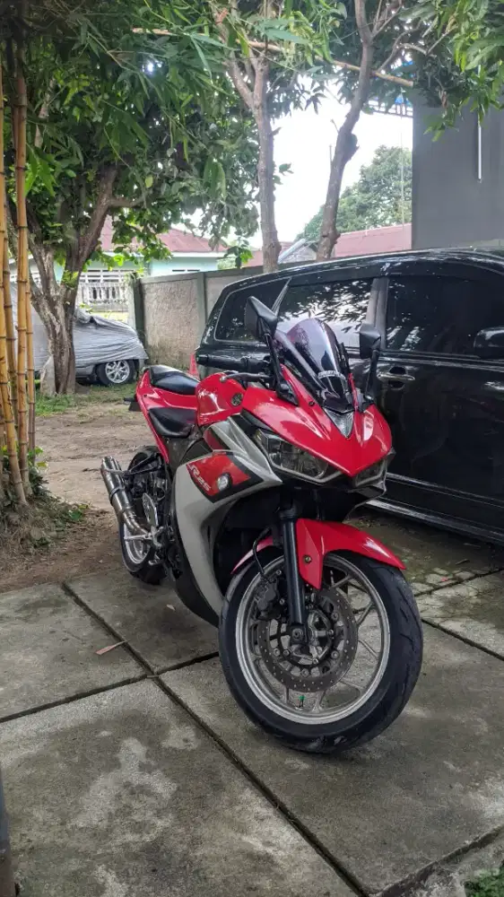 Yamaha R25 2014