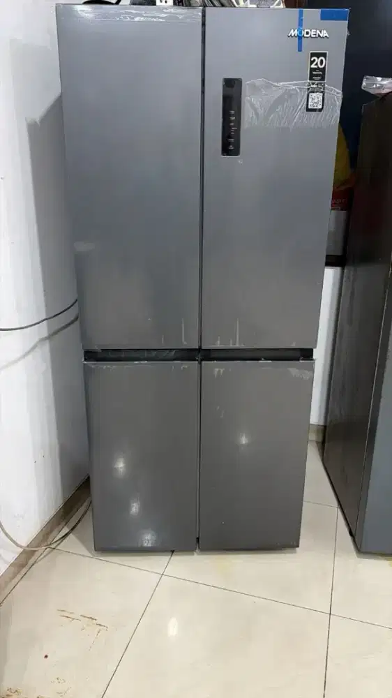 Kulkas 2 pintu modena