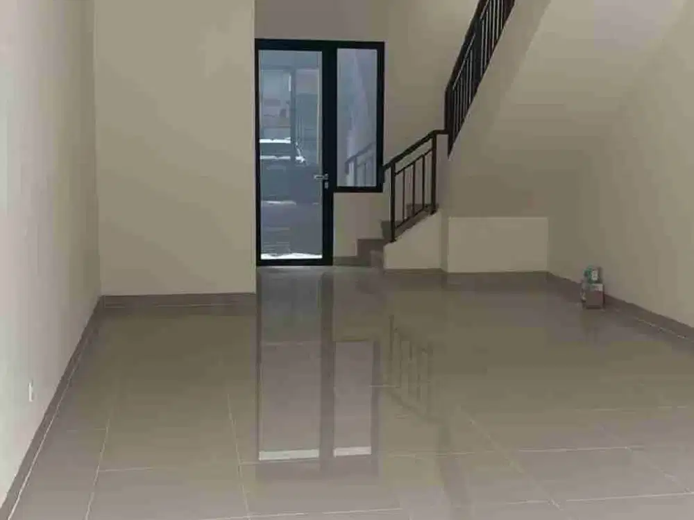 Disewakan ruko baru 2 Lt, Hampton Avenue