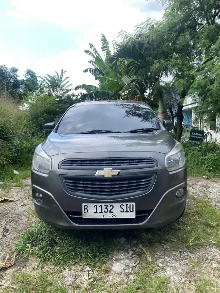 Jual  cepat Chevrolet Spin LT 1200cc M/T