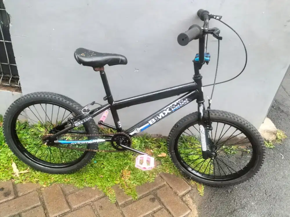 Sepeda BMX ukuran 20 kondisi normal