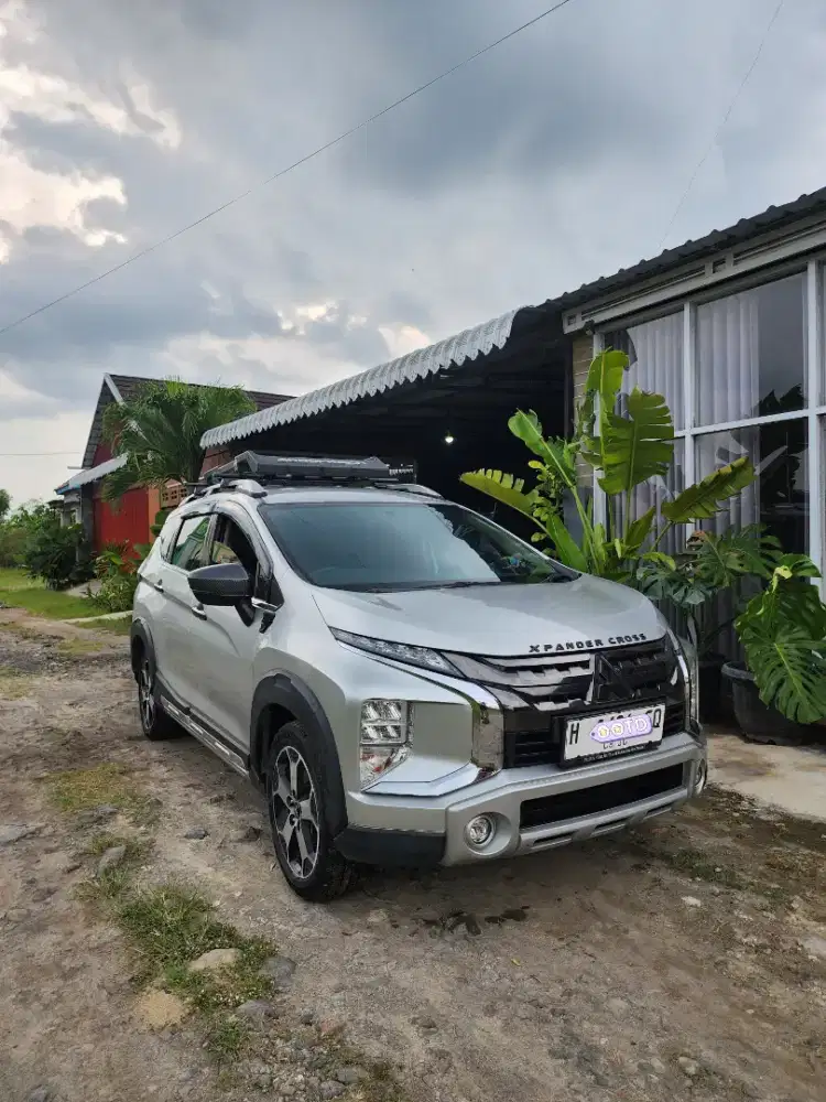Xpander cross manual kilometer rendah