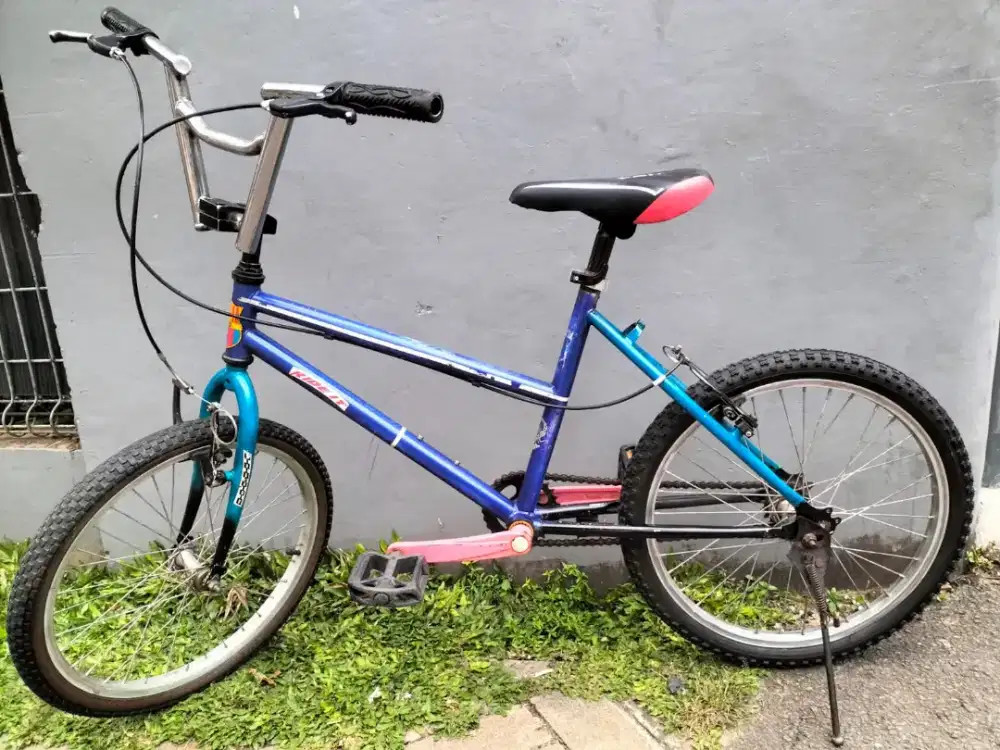 Sepeda BMX ukuran 20 kondisi normal