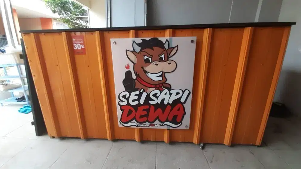 DIJUAL MEJA KASIR KONTAINER BEKAS – MATERIAL BESI. KONDISI BAGUS.