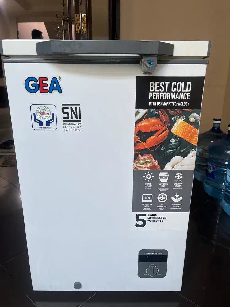 Chest Freezer GEA (AB-108-R)
