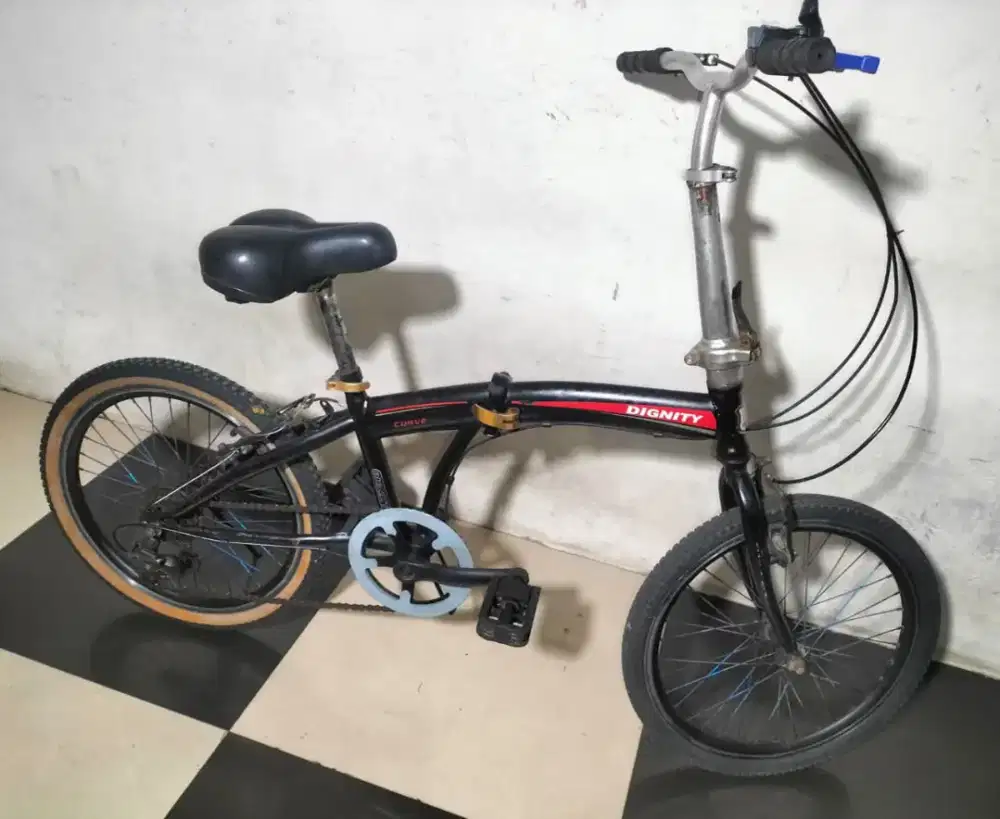 Sepeda lipat ukuran 20 kondisi normal