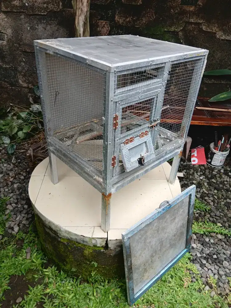 kandang 60x50 tinggi 80cm layak pakai om .
