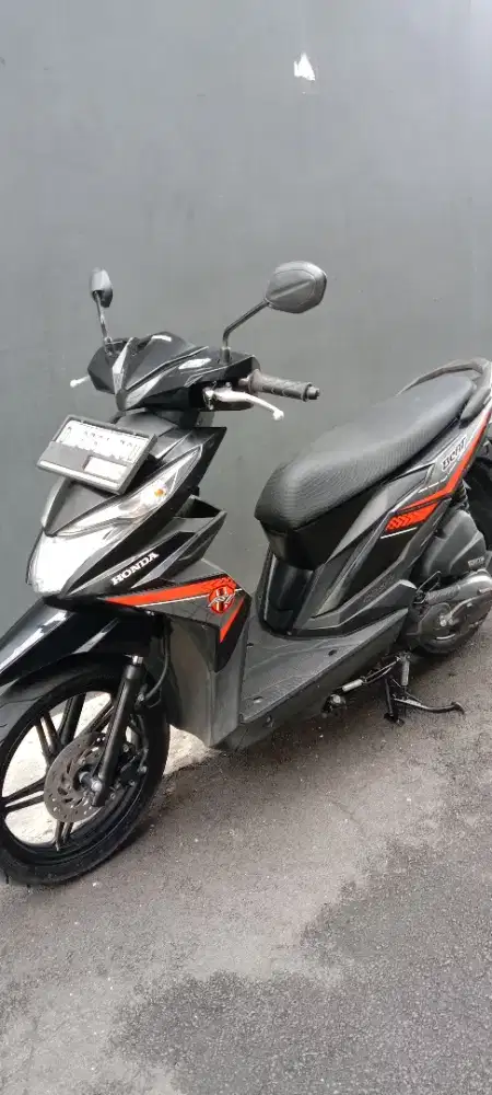 JUAL cepat Honda Beat FI ECO Tahun 2017, SUPER MULUSSS.. FULL ORI..